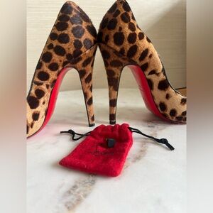 New Christian Louboutin Leopard Print Peep Toe Heels 36 with heel dust bag